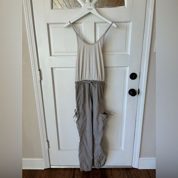 NWT Free People Backpacker Pocket Muted Beige Onsie Jumpsuit - Picture 2 of 5